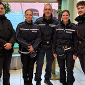 Tre venditori di fiori insospettiscono i residenti: scattano i controlli e le sanzioni a Robilante