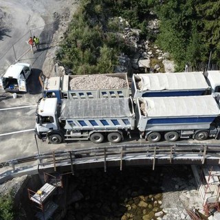 Limone Piemonte, riapre il ponte sul torrente Vermenagna in località Limonetto Limone Piemonte, riapre il ponte sul torrente Vermenagna in località Limonetto