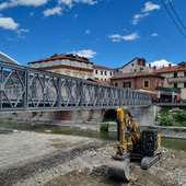 Garessio, rimossa la passerella Bailey presa in affitto nel 2020, dopo l'alluvione [VIDEO]