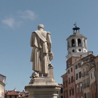 Piazza Santorre di Santa Rosa, Savigliano