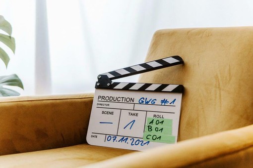 Post-produzione cinematografica: come nasce davvero il film dopo le riprese Post-produzione cinematografica: come nasce davvero il film dopo le riprese