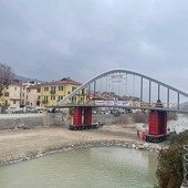 Installato il nuovo ponte Odasso a Garessio - ph Marco Colombo Installato il nuovo ponte Odasso a Garessio - ph Marco Colombo