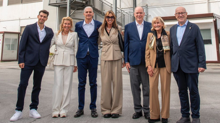 Il Principe Alberto II di Monaco in visita alla Biraghi di Cavallermaggiore Il Principe Alberto II di Monaco in visita alla Biraghi di Cavallermaggiore
