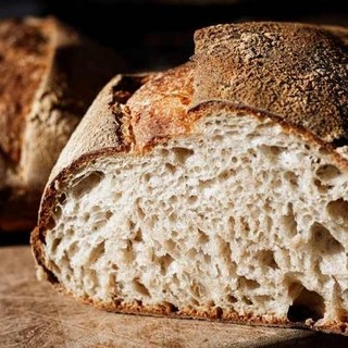 Festa del Pane di Savigliano: la filiera si incontra per parlare del futuro di uno dei cibi più identitari della nostra cultura Festa del Pane di Savigliano: la filiera si incontra per parlare del futuro di uno dei cibi più identitari della nostra cultura