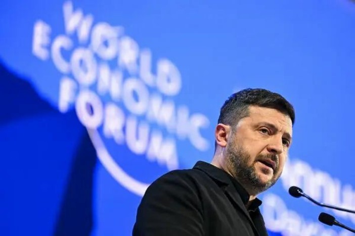 Zelensky, a Davos è il suo “giorno della marmotta” Zelensky, a Davos è il suo “giorno della marmotta”