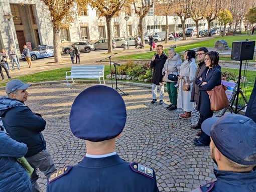 A Cuneo inauguarata la prima panchina bianca in ricordo delle vittime della strada