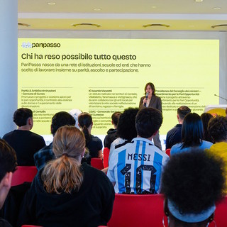 "PariPasso, Un passo alla volta, tutt* alla pari": studentesse e studenti delle scuole superiori di Cuneo protagonisti del laboratorio creativo sulla parità di genere "PariPasso, Un passo alla volta, tutt* alla pari": studentesse e studenti delle scuole superiori di Cuneo protagonisti del laboratorio creativo sulla parità di genere