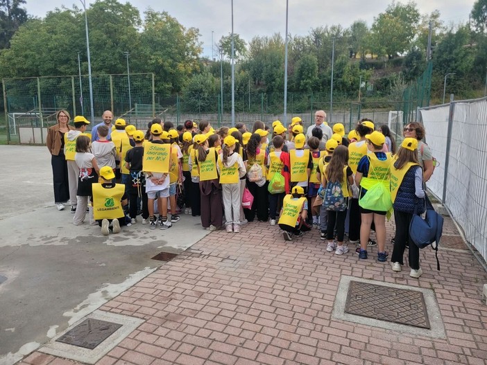 I bambini vicesi in campo per “Puliamo il mondo” I bambini vicesi in campo per “Puliamo il mondo”