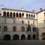 Racconigi, ago e filo in piazza per ricamare una comunità senza confini