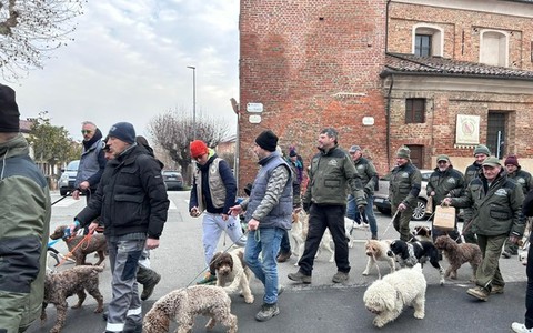 Raduno Tabui e Trifolau a Canale nell'edizione del 2025