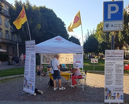 “Ero straniero, l’umanità che fa bene”: 1376 firme raccolte a Cuneo