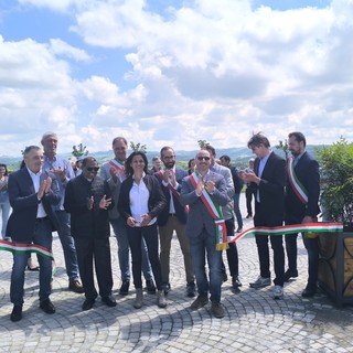 Inaugurata a Rocca Cigliè la nuova piazza "Balcone di Langa"