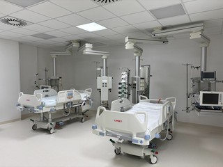 Momenti del tour inaugurale all'ospedale di Saluzzo Momenti del tour inaugurale all'ospedale di Saluzzo