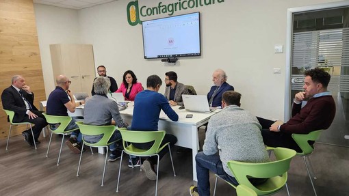 “AGRIESG: misurare la sostenibilità delle imprese agricole” Confagricoltura Cuneo, Unito, Banca CRS e CCIAA presentano un nuovo strumento