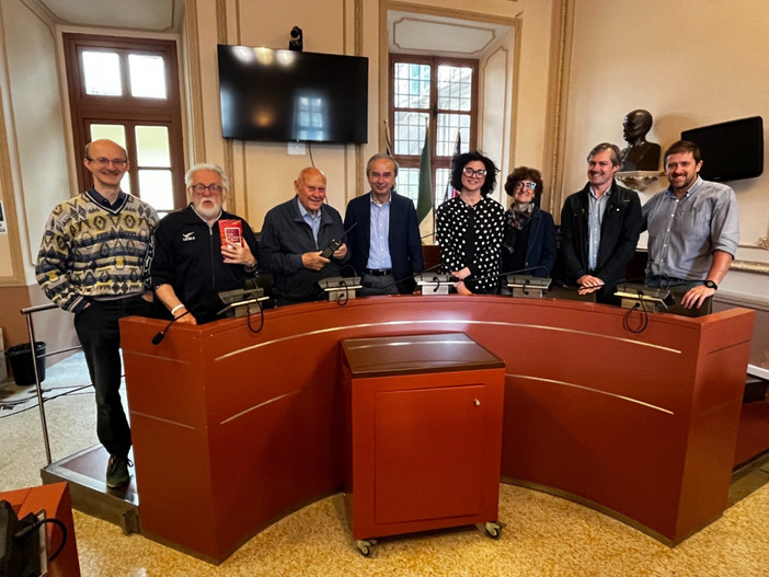 Il Comune di Bra cerca associazioni radioamatori per attività di protezione civile