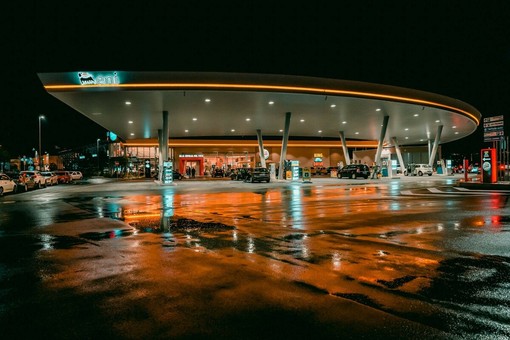 Spese per il Carburante più Prevedibili: Strategie per le Imprese di Cuneo che Operano in Provincia Spese per il Carburante più Prevedibili: Strategie per le Imprese di Cuneo che Operano in Provincia