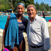 Sara Curtis con il vicesindaco di Cuneo Luca Serale Sara Curtis con il vicesindaco di Cuneo Luca Serale