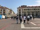 Mattinata di euforia e cori a Cuneo: gli studenti festeggiano l'ultimo giorno di scuola