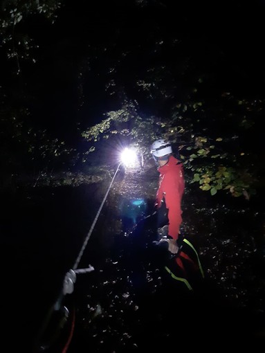 Roaschia: trovato nella notte, a quota 1400 metri, un cercatore di funghi che si era perso