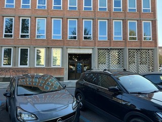 Alcune immagini della sede Inps di Cuneo, al civico 15 di corso Annibale Santorre di Santarosa Alcune immagini della sede Inps di Cuneo, al civico 15 di corso Annibale Santorre di Santarosa
