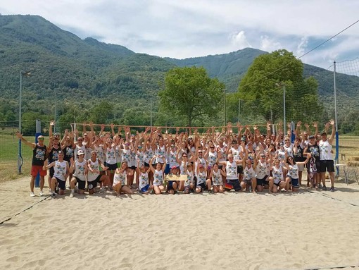 Genitori e figli, in campo insieme da sedici anni: Festiona celebra il torneo che unisce le generazioni Genitori e figli, in campo insieme da sedici anni: Festiona celebra il torneo che unisce le generazioni