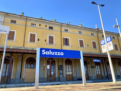 Dal 3 all’11 ottobre il treno viaggia su gomma tra Savigliano, Saluzzo e Cuneo Dal 3 all’11 ottobre il treno viaggia su gomma tra Savigliano, Saluzzo e Cuneo