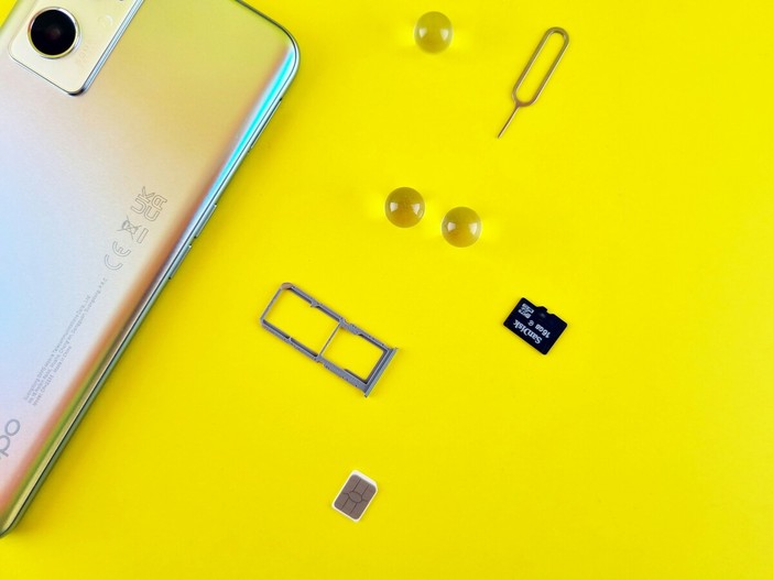 Quali smartphone supportano l'eSIM nel 2026? La lista completa con iPhone, Samsung e Motorola Quali smartphone supportano l'eSIM nel 2026? La lista completa con iPhone, Samsung e Motorola