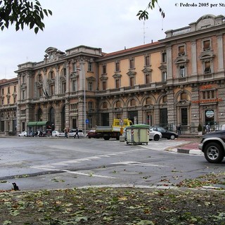 La stazione ferroviaria di Cuneo (archivio)