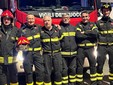 Silvio Costamagna con alcuni colleghi al temine del suo ultimo turno come vigile del fuoco della Granda. Foto Targatocn.it