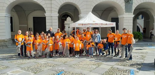 A Ceva torna “Spazzamondo”: amministrazione, cittadini e associazioni insieme per l’ambiente A Ceva torna “Spazzamondo”: amministrazione, cittadini e associazioni insieme per l’ambiente
