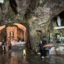 Oggi la messa Pentecoste nella chiesa nella grotta di Santa Lucia a Villanova Mondovì Oggi la messa Pentecoste nella chiesa nella grotta di Santa Lucia a Villanova Mondovì