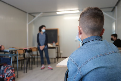Esplosione dei contagi nelle scuole: a Cuneo in quarantena oltre il 15% delle classi