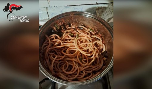 Venaria Reale: si finge chef, organizza una cena e narcotizza gli spaghetti di un 68enne per derubarlo