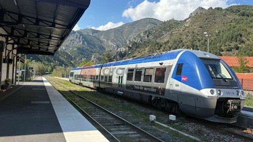 Cantieri FS nel Cuneese: ecco le date dei blocchi dei treni da Fossano a Ventimiglia e per Limone Cantieri FS nel Cuneese: ecco le date dei blocchi dei treni da Fossano a Ventimiglia e per Limone