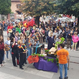 A Carrù è nel pieno svolgimento a Sagra dell'Uva