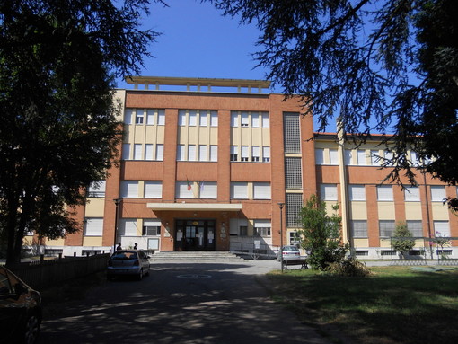 Sommariva del Bosco: il complesso scolastico &quot;Giovanni Arpino&quot; più sicuro con la ristrutturazione e l'adeguamento antincendio
