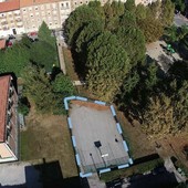Cuneo, un nuovo spazio per i giovani: il campo da basket di Piazza II Reggimento Alpini sarà rimesso a nuovo