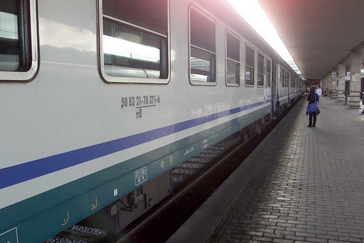 Ancora ritardi sulla Cuneo-Torino per un guasto tecnico al locomotore
