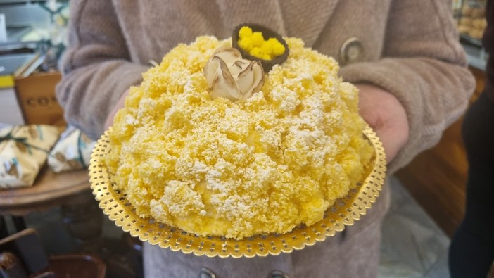 L’8 marzo in un piatto: dalla pasta alla Norma alla Margherita, fino alla torta Mimosa