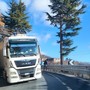 Statale 28, Pornassio chiude ai Tir: nuova ordinanza del sindaco Adolfo, divieto senza eccezioni