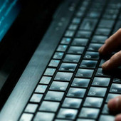 Registrano il marchio e il giorno dopo scatta il ricatto via email: nuova truffa informatica colpisce anche nel Cuneese
