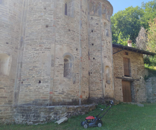 Prendersi cura della bellezza di San Costanzo al Monte: il ringraziamento a Banca CRS Prendersi cura della bellezza di San Costanzo al Monte: il ringraziamento a Banca CRS