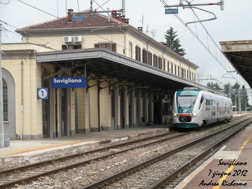 Giornata caotica per la linea ferroviaria Torino-Savona e Torino-Cuneo