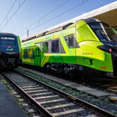 Uomo sui binari, bloccata per oltre un'ora la circolazione ferroviaria a Porta Nuova