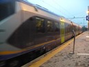 Cuneo-Torino in ritardo di 58 minuti. Trenitalia si scusa offrendo la colazione ai passeggeri Cuneo-Torino in ritardo di 58 minuti. Trenitalia si scusa offrendo la colazione ai passeggeri