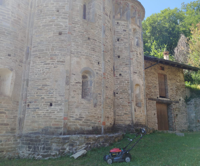 Prendersi cura della bellezza di San Costanzo al Monte: il ringraziamento a Banca CRS