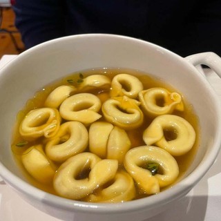 L’ombelico di Venere della cucina italiana: il 13 febbraio è il National Tortellini Day L’ombelico di Venere della cucina italiana: il 13 febbraio è il National Tortellini Day