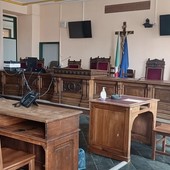 L'aula del  tribunale di Cuneo