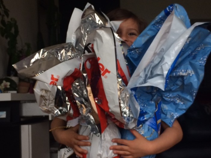 Le uova simbolo della Pasqua, la vera storia del dolce più amato dai bimbi Le uova simbolo della Pasqua, la vera storia del dolce più amato dai bimbi