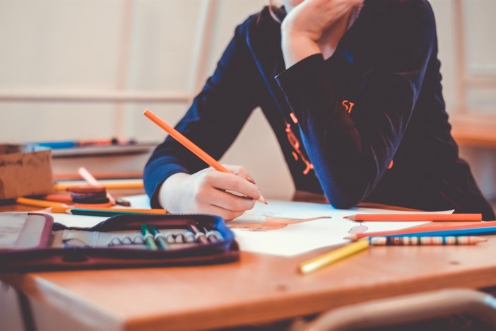 Voucher Scuola, pubblicate le graduatorie: finanziato per la prima volta il 100% delle domande per i libri di testo Voucher Scuola, pubblicate le graduatorie: finanziato per la prima volta il 100% delle domande per i libri di testo